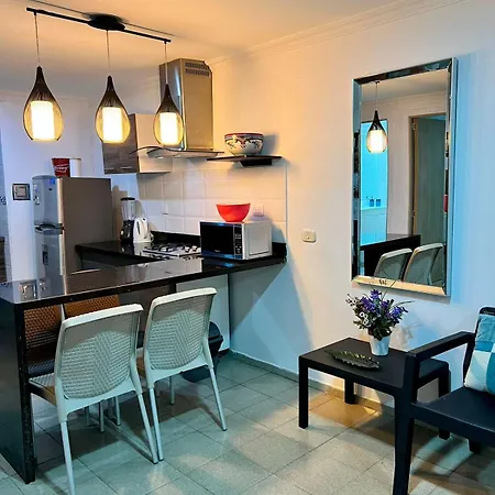 La Heroica Apartment *